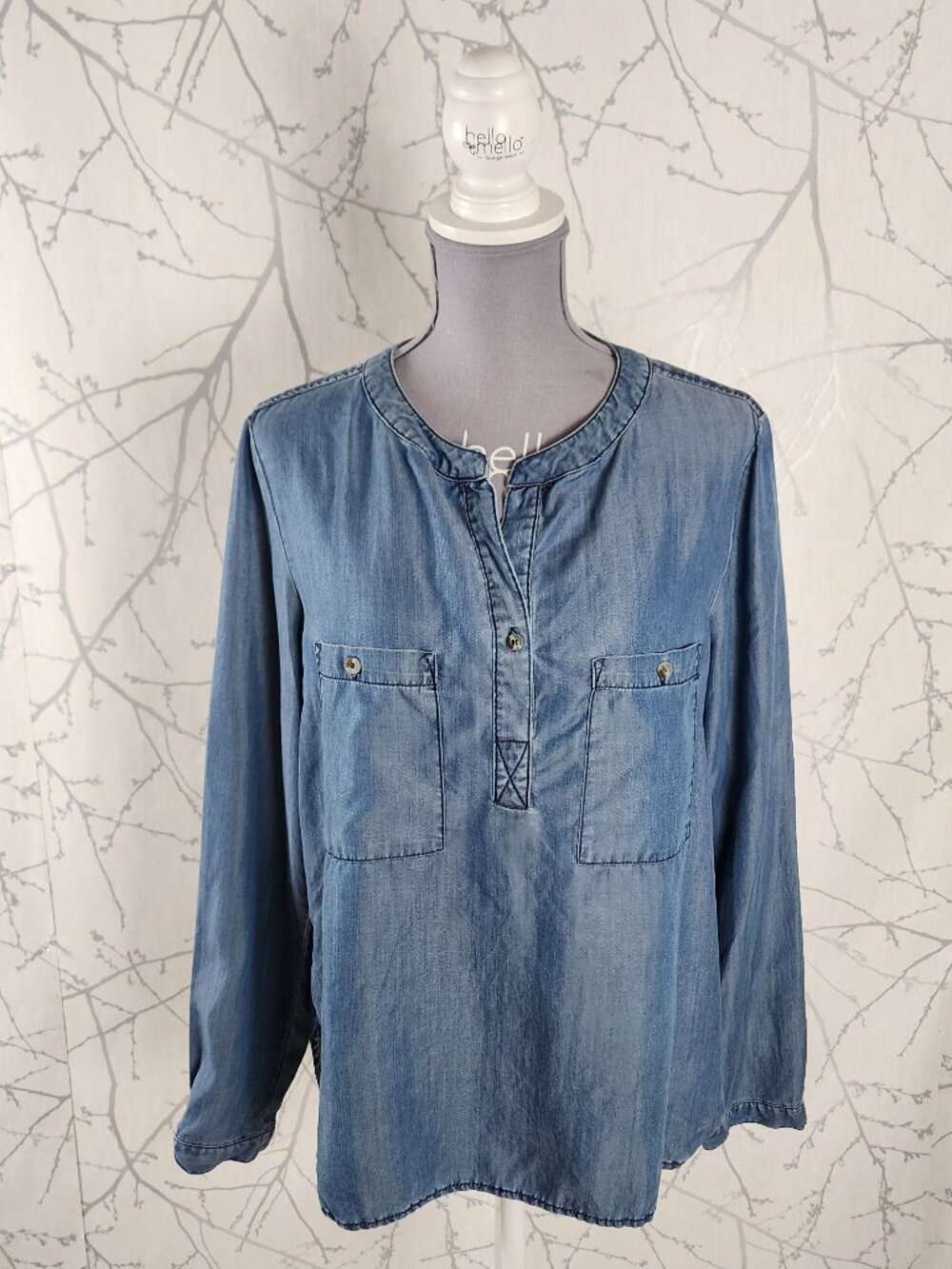 Velvet Heart Blue Chambray Tencel Popover Blouse
